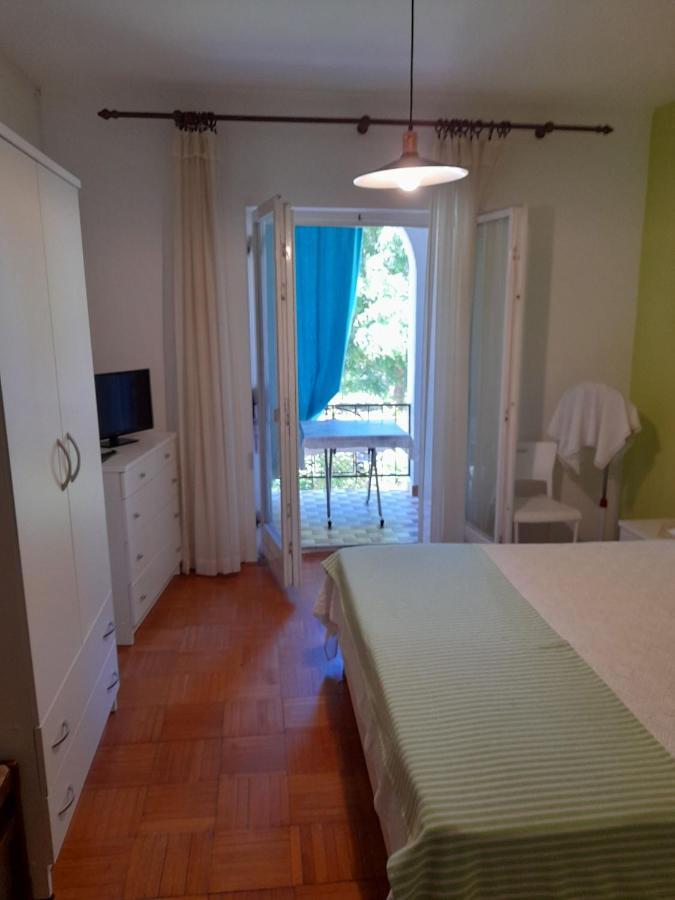 Apartments Fam Tomasic Baška Eksteriør bilde